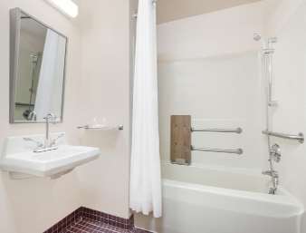 Howard Johnson Inn Nicholasville/Lexington Habitación foto